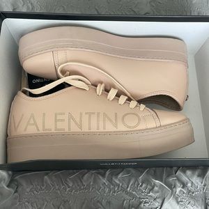 AUTHENTIC Valentino Rose Dalia Sneakers